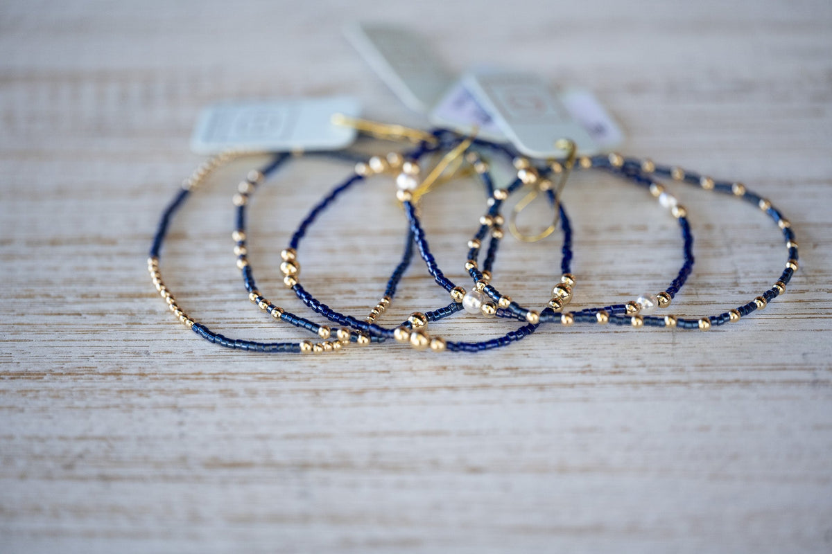 Hope Purpose Pearl Bracelet - Navy - She Chester