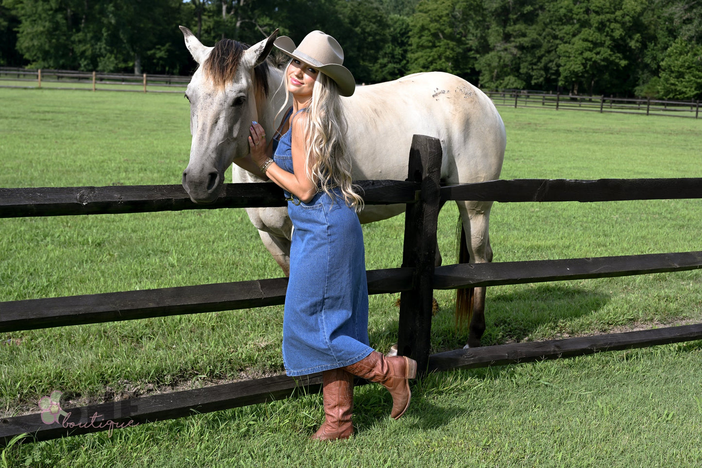 Huckleberry Denim Midi Dress - She Chester