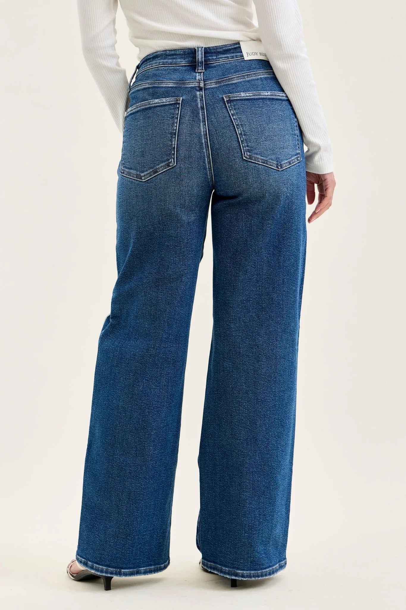 HW Column Straight With Adjustable Waistband Jeans - She Chester