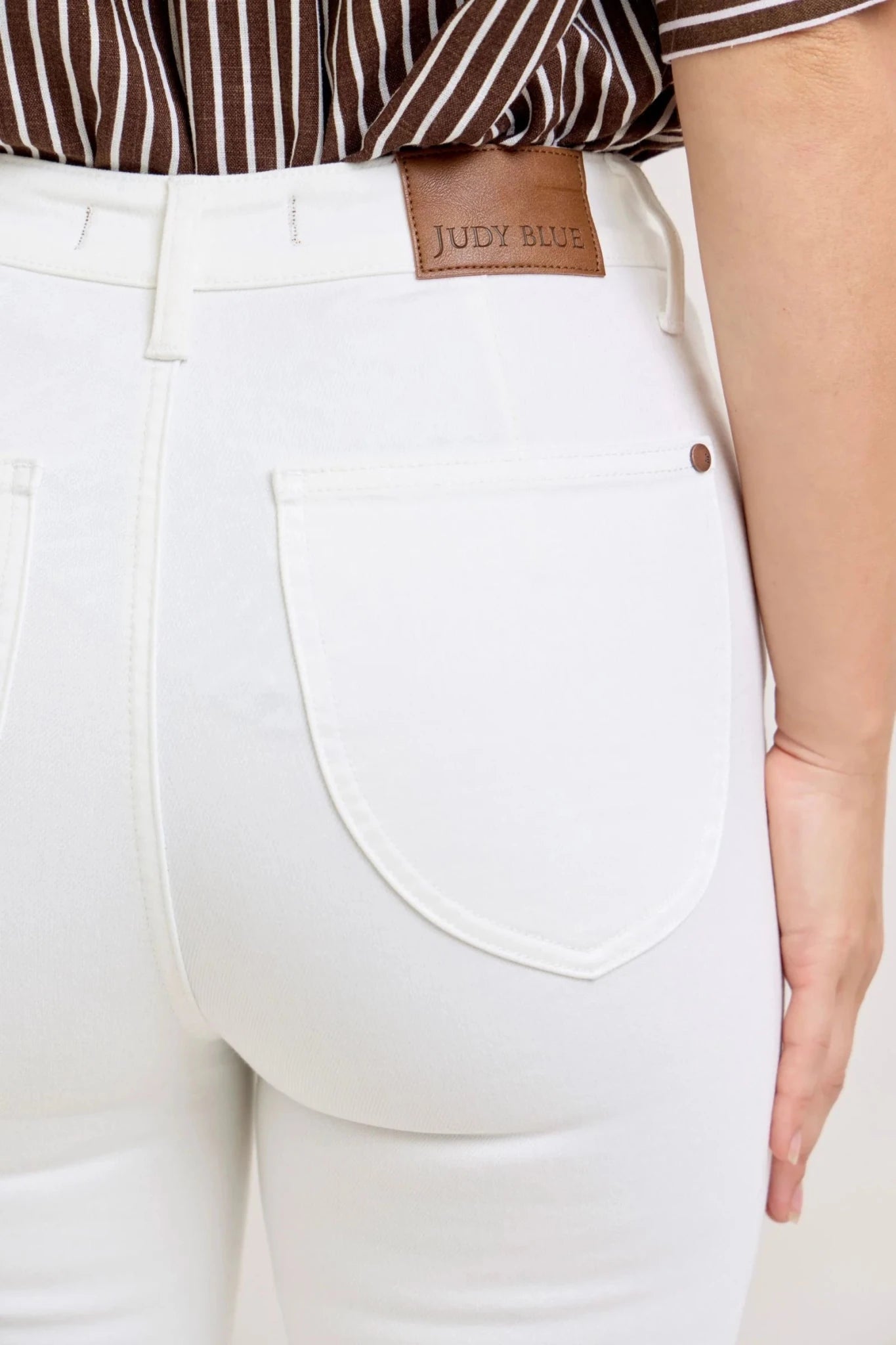 HW White Capri JB78121 - She Chester