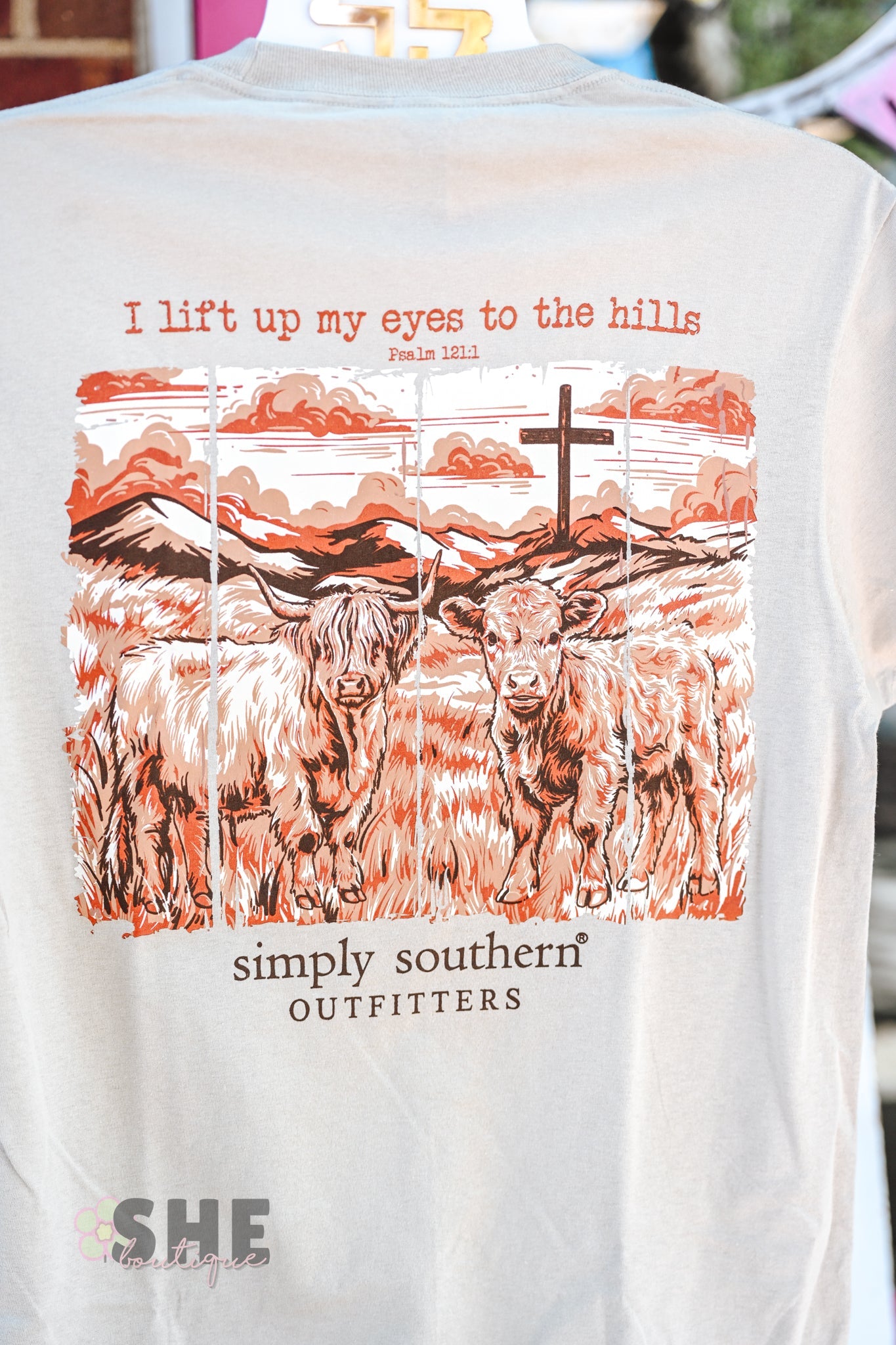 I Lift My Eye Tee - She Chester