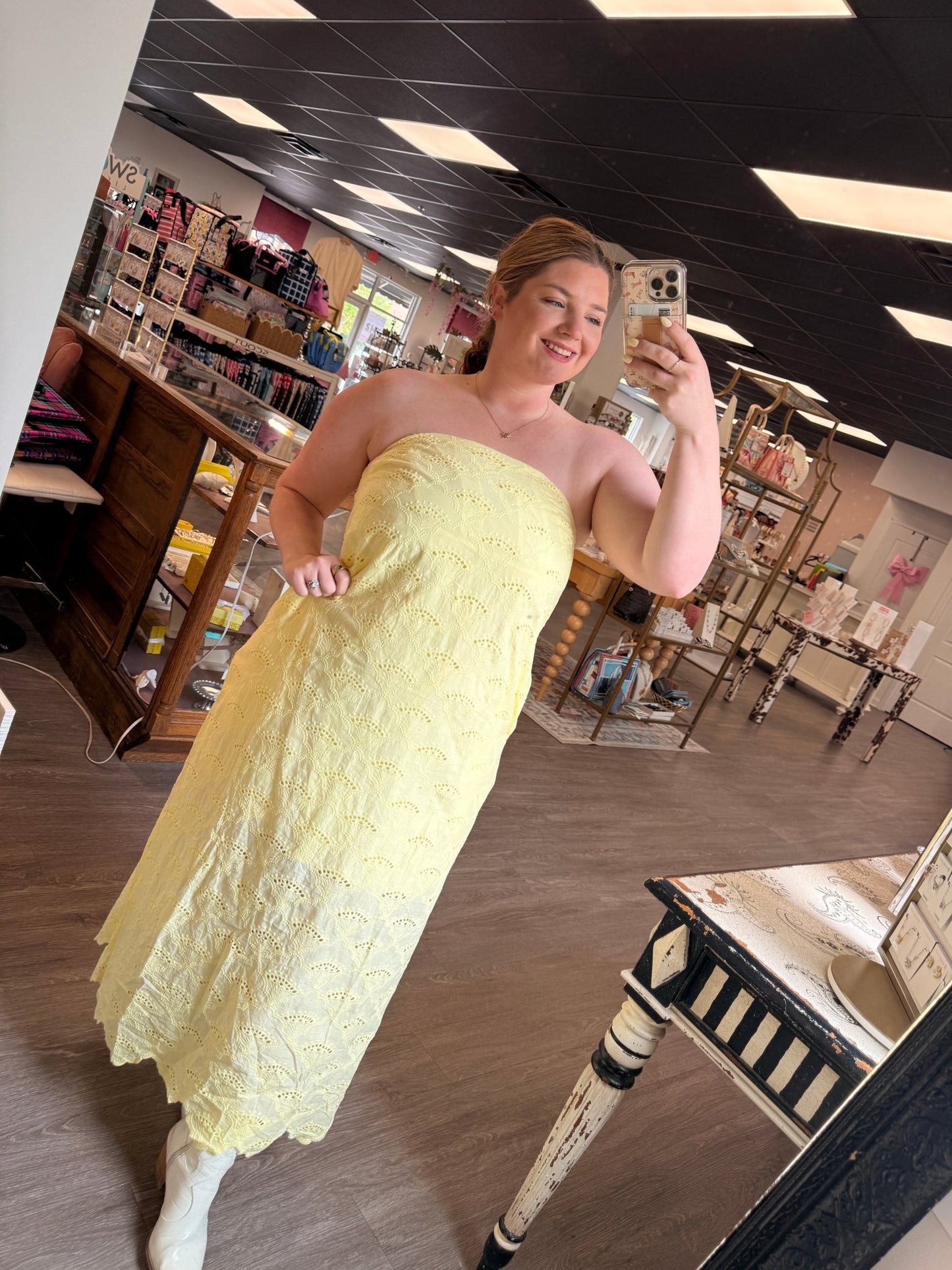 Juliet Lemon Lace Maxi - She Chester