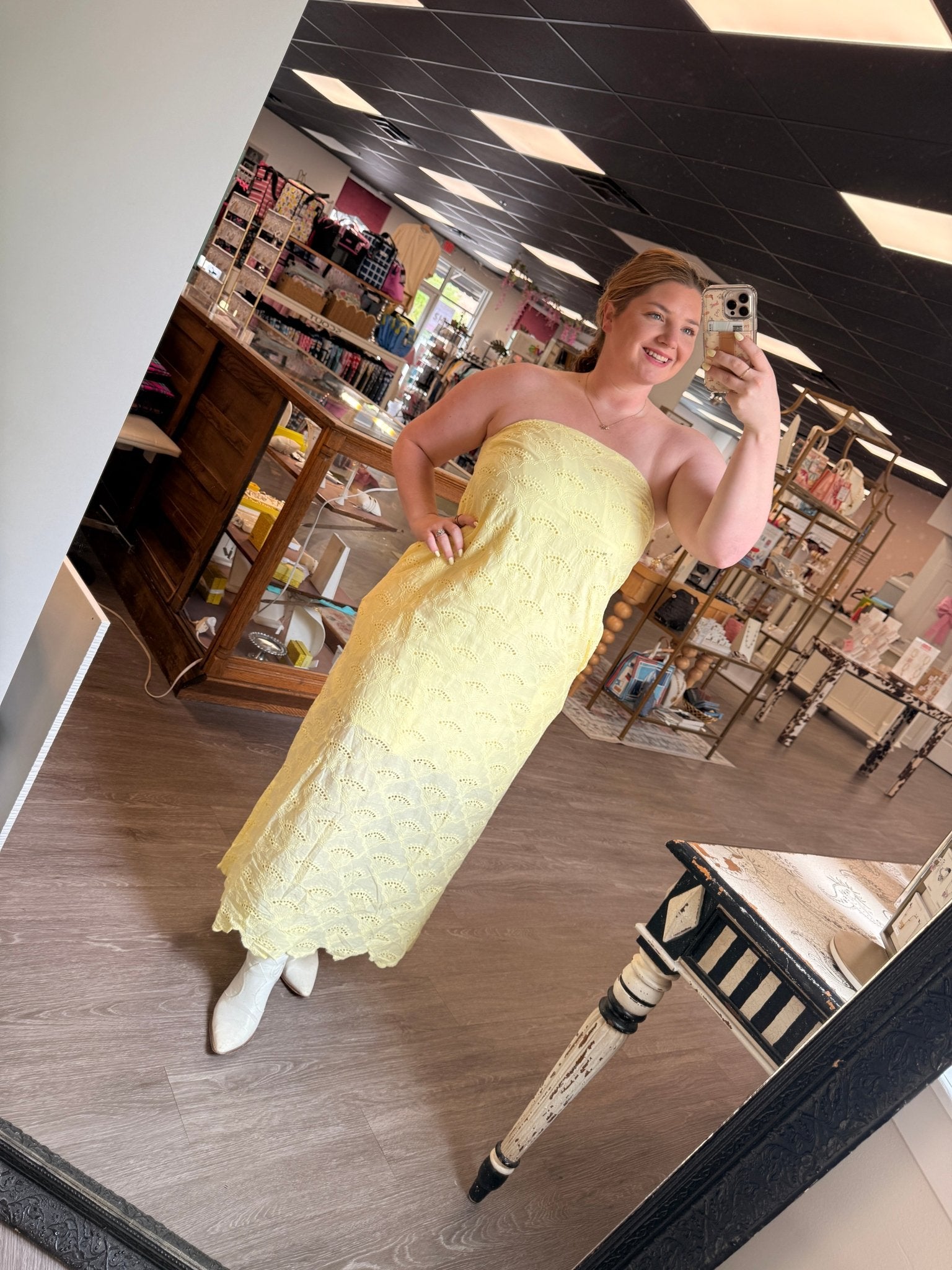 Juliet Lemon Lace Maxi - She Chester