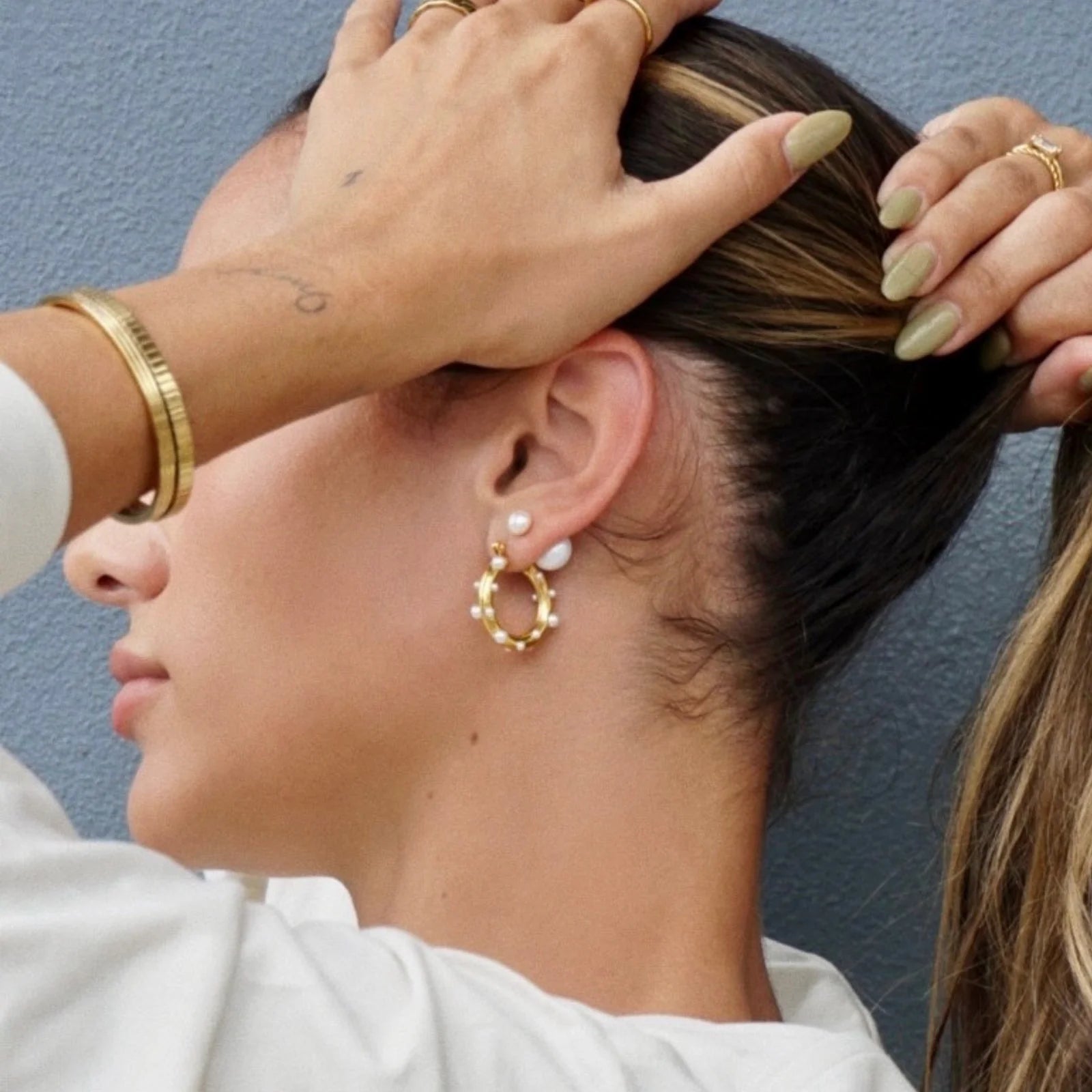 Nicoletta Pearl Hoop Earring - Gold 396 - She Chester
