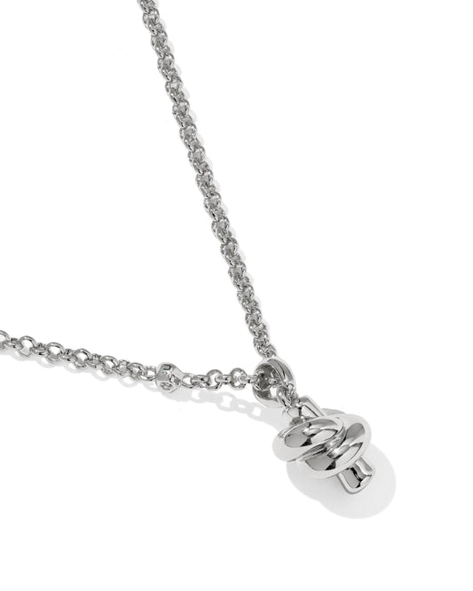 PARKER KNOT SHORT PENDANT NECKLACE SILVER - She Chester
