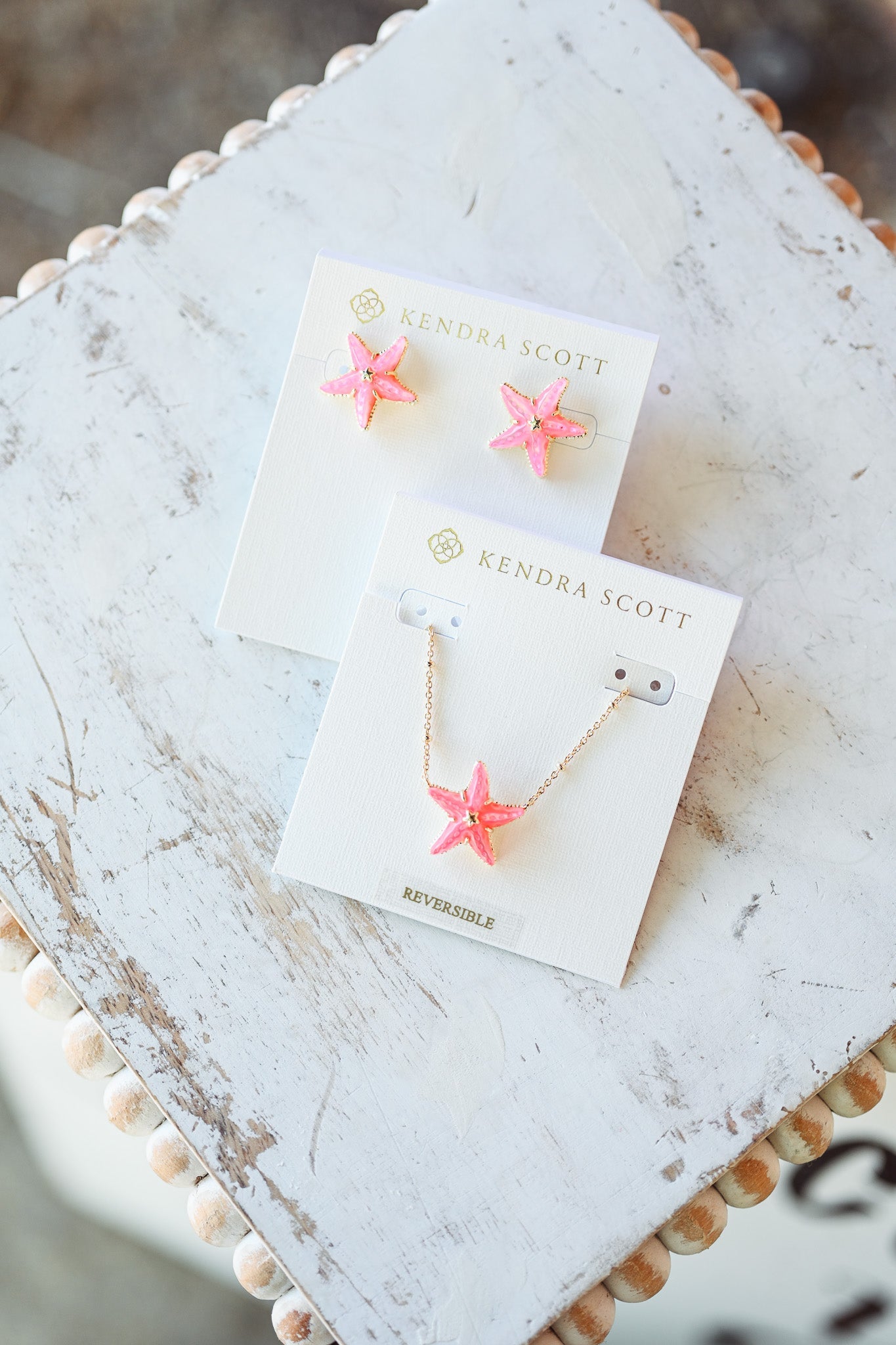 PARKER STARFISH SHORT PENDANT NECKLACE GOLD BRIGHT PINK MOTHER OF PEARL - She Chester