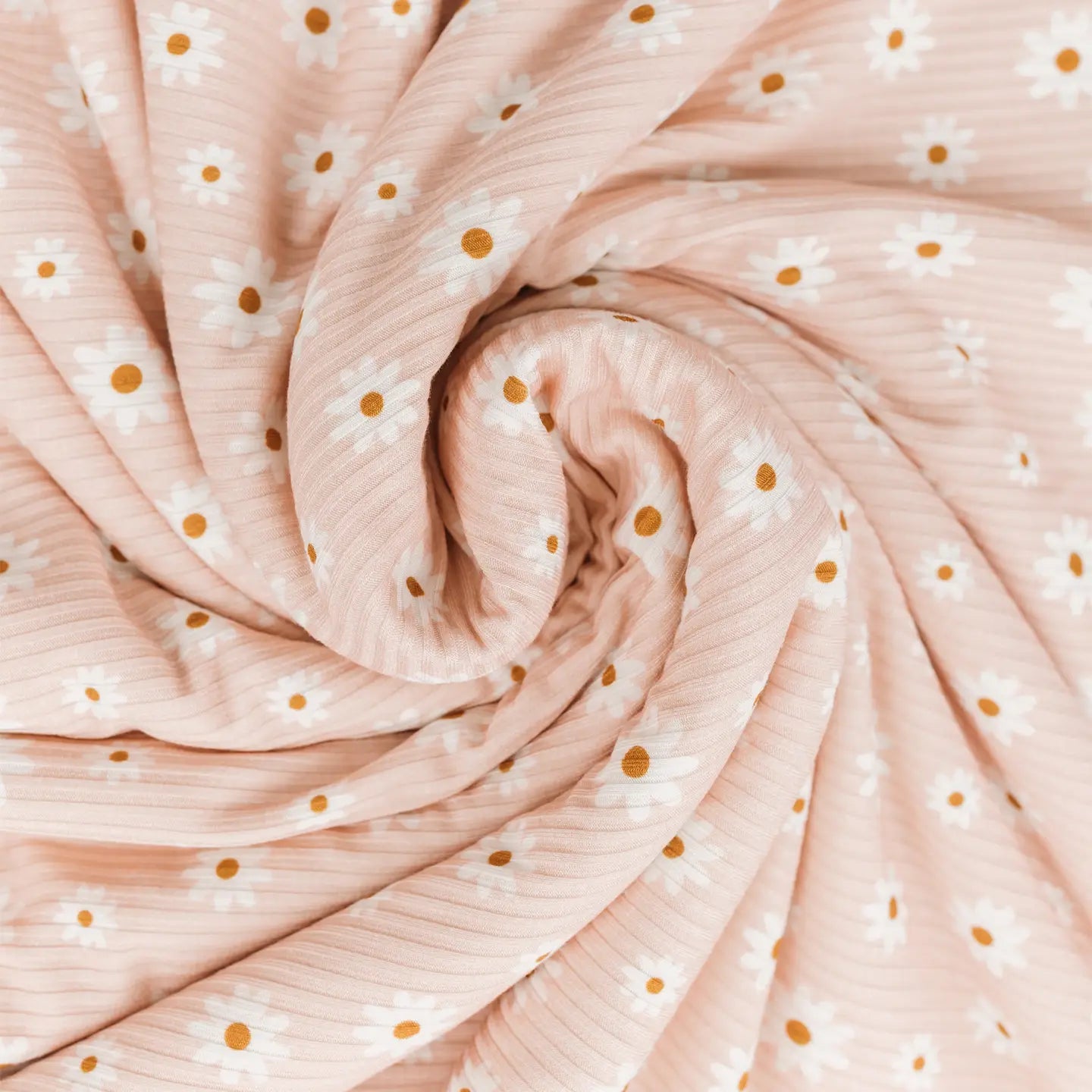 Pink Daisy Ribbed Luxury Bamboo Blanket - She Chester