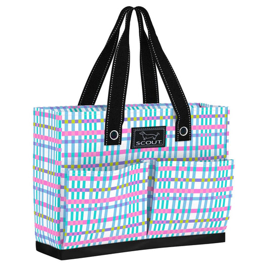 Pretty In Picnic Uptown Girl Pocket Tote Bag - She Chester