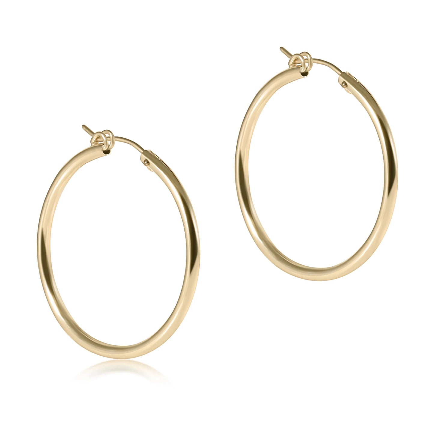 Round Gold 1.25'' Hoop Smooth - She Chester