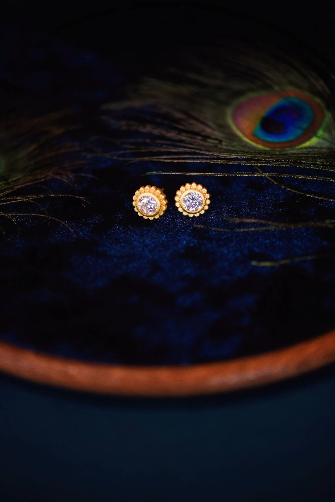 Savannah Studs Cz - She Chester