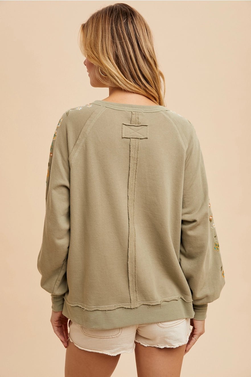 Sound of Music Pullover - She Chester