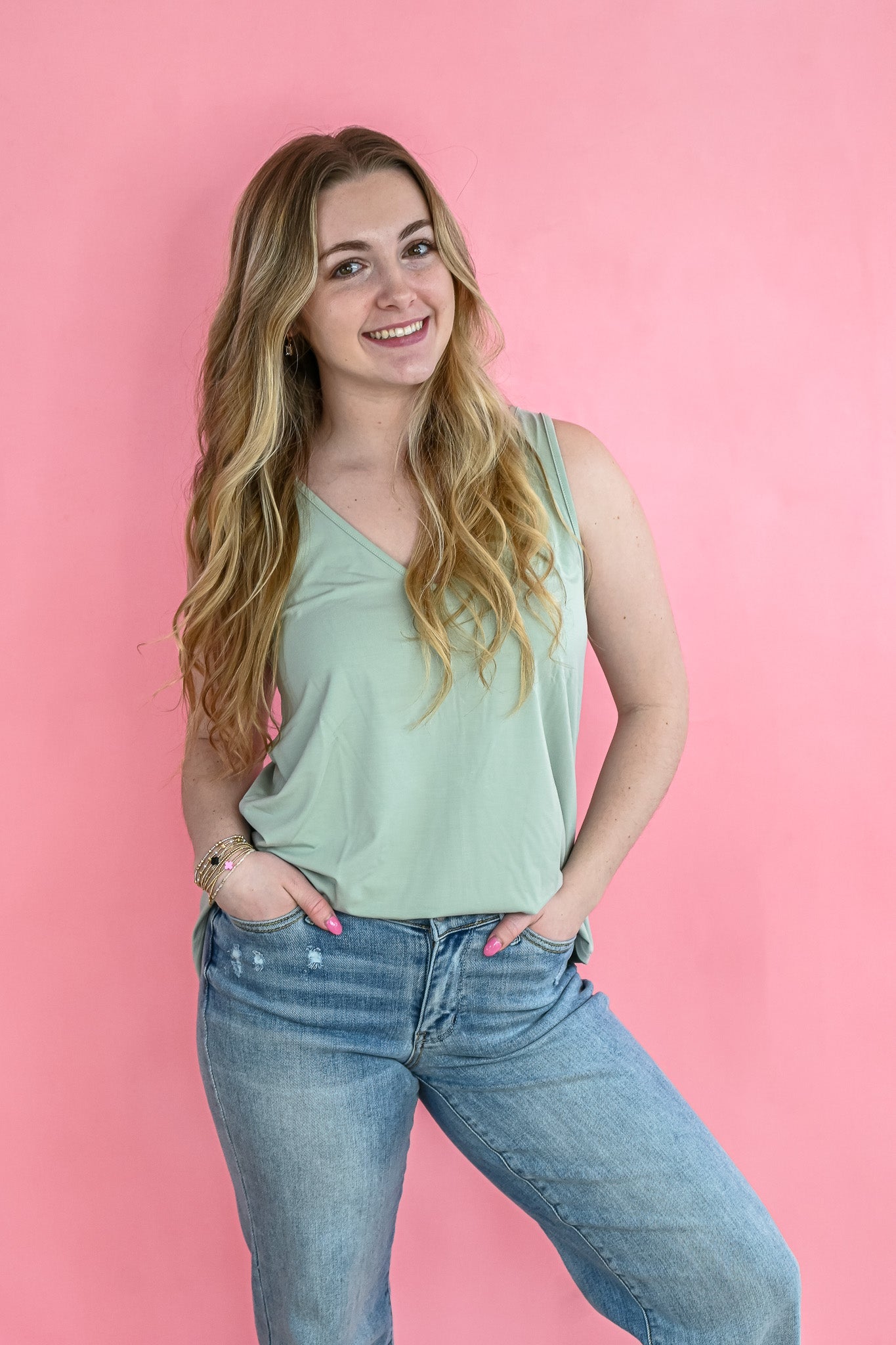 The Cloud Tank - Light Taupe - She Chester
