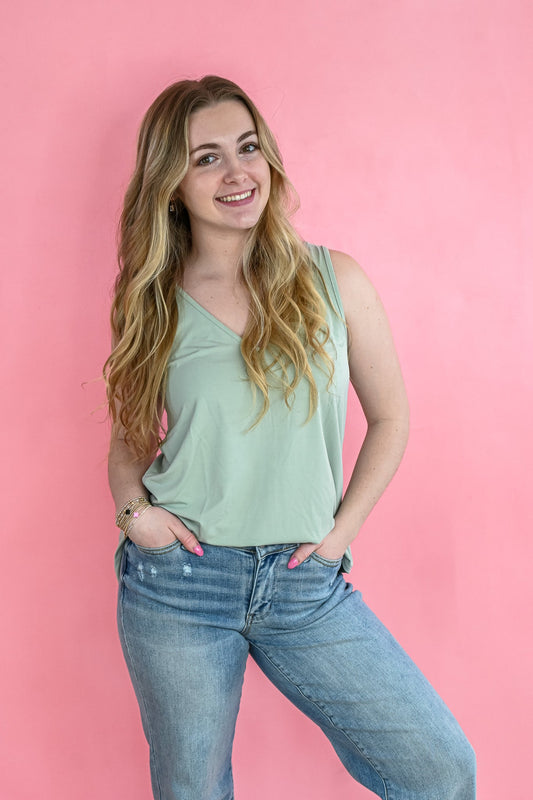 The Cloud Tank - Light Taupe - She Chester