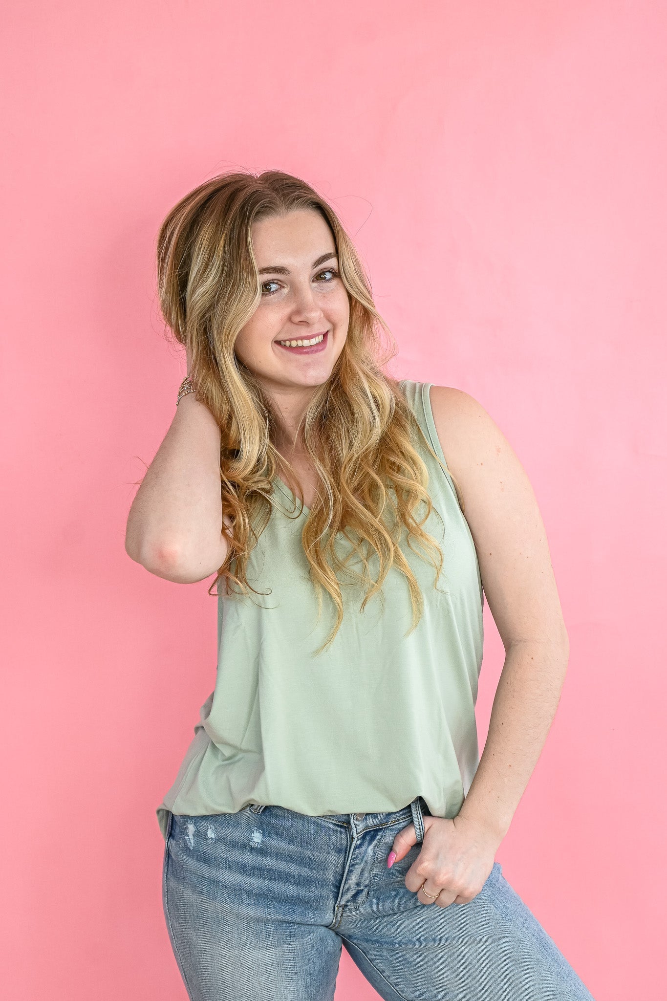 The Cloud Tank - Light Taupe - She Chester