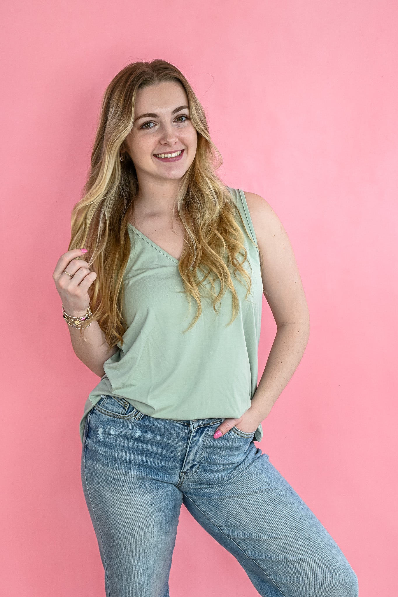 The Cloud Tank - Light Taupe - She Chester