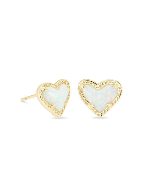 Ari Heart Gold Stud Earrings In White Kyocera Opal - She Chester