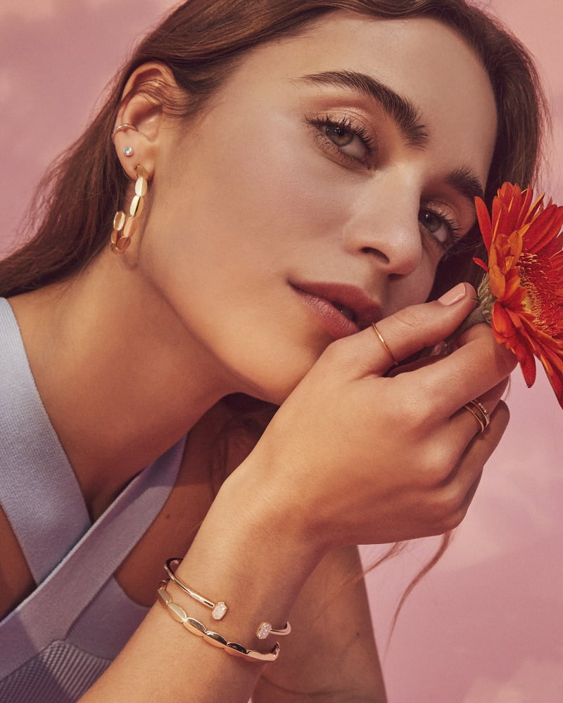 BROOKE HOOP EARRINGS GOLD METAL