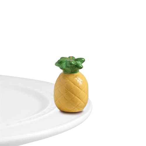 Welcome Friends! Pineapple Mini - She Chester